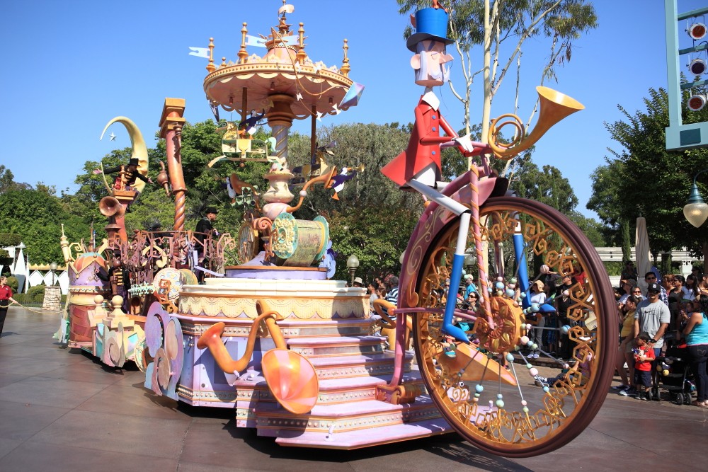 史上最强收藏!听说集齐全球六个迪士尼可以召唤童年|中青在线-中国青年报