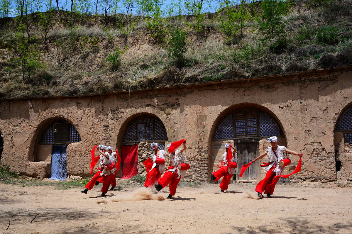 陕北窑洞豪宅,陕北窑洞出售