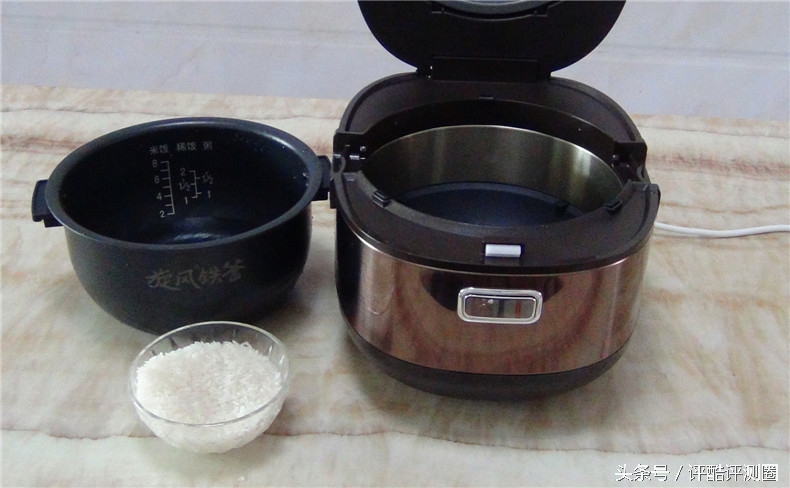 爱仕达ih铁釜电饭煲,爱仕达IH不锈钢内胆电饭煲怎么样