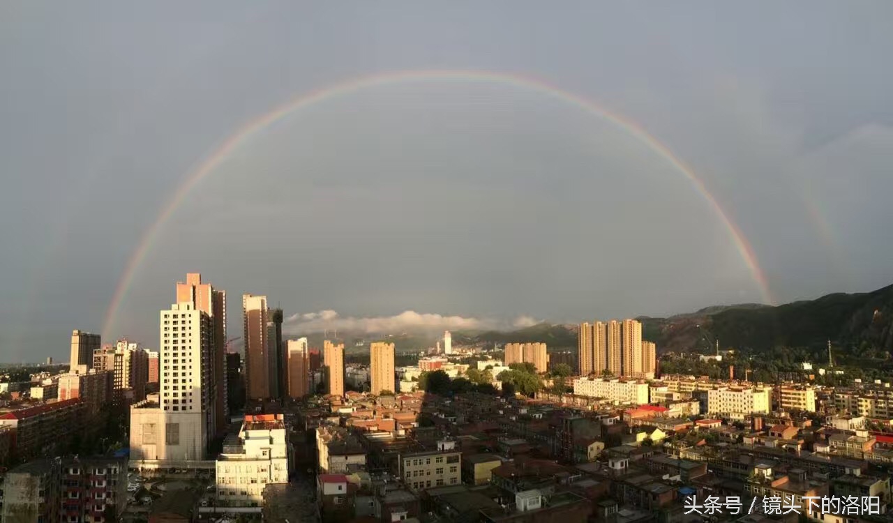 洛阳惊现双彩虹,暴雨后的洛阳