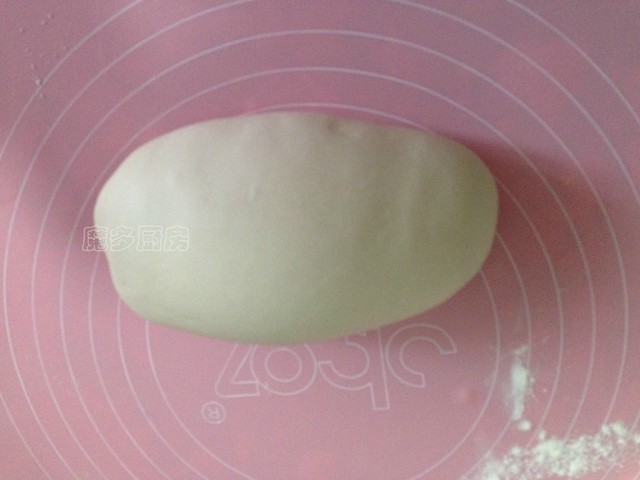 这个馍薄如纸，却筋道美味，在我家它和土豆丝是标配，全家都爱吃