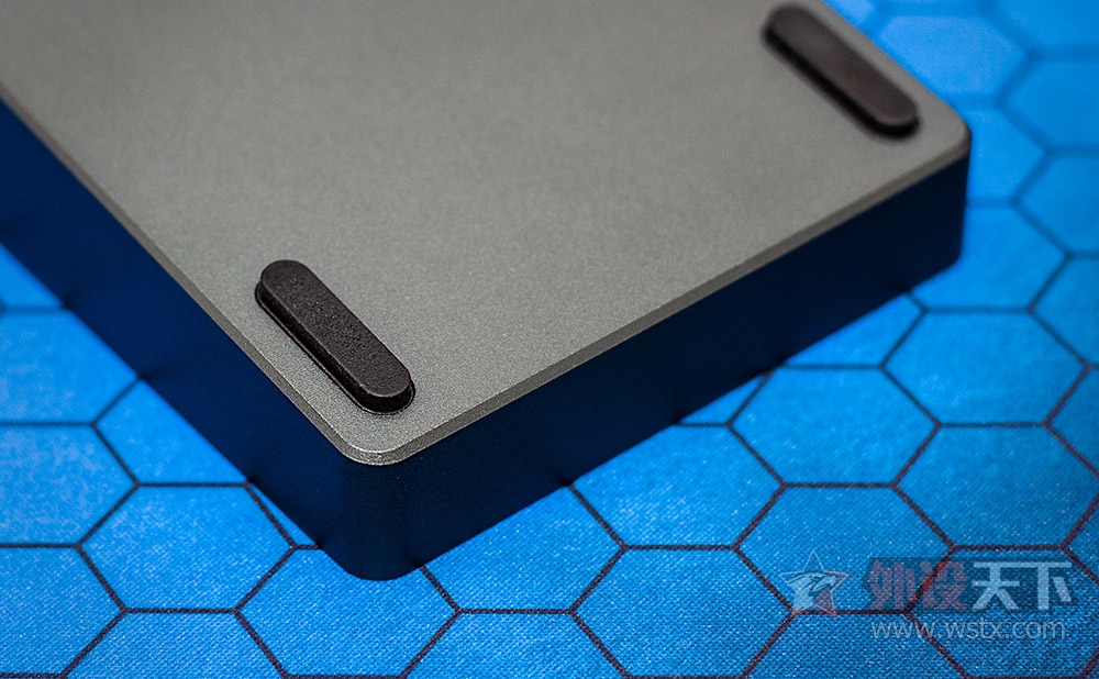 豪物图赏壕好玩，壕过瘾。aboStudioGACnum数字外壳分享