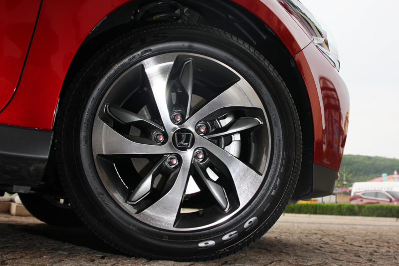 试驾纳智捷,纳智捷锐3试驾