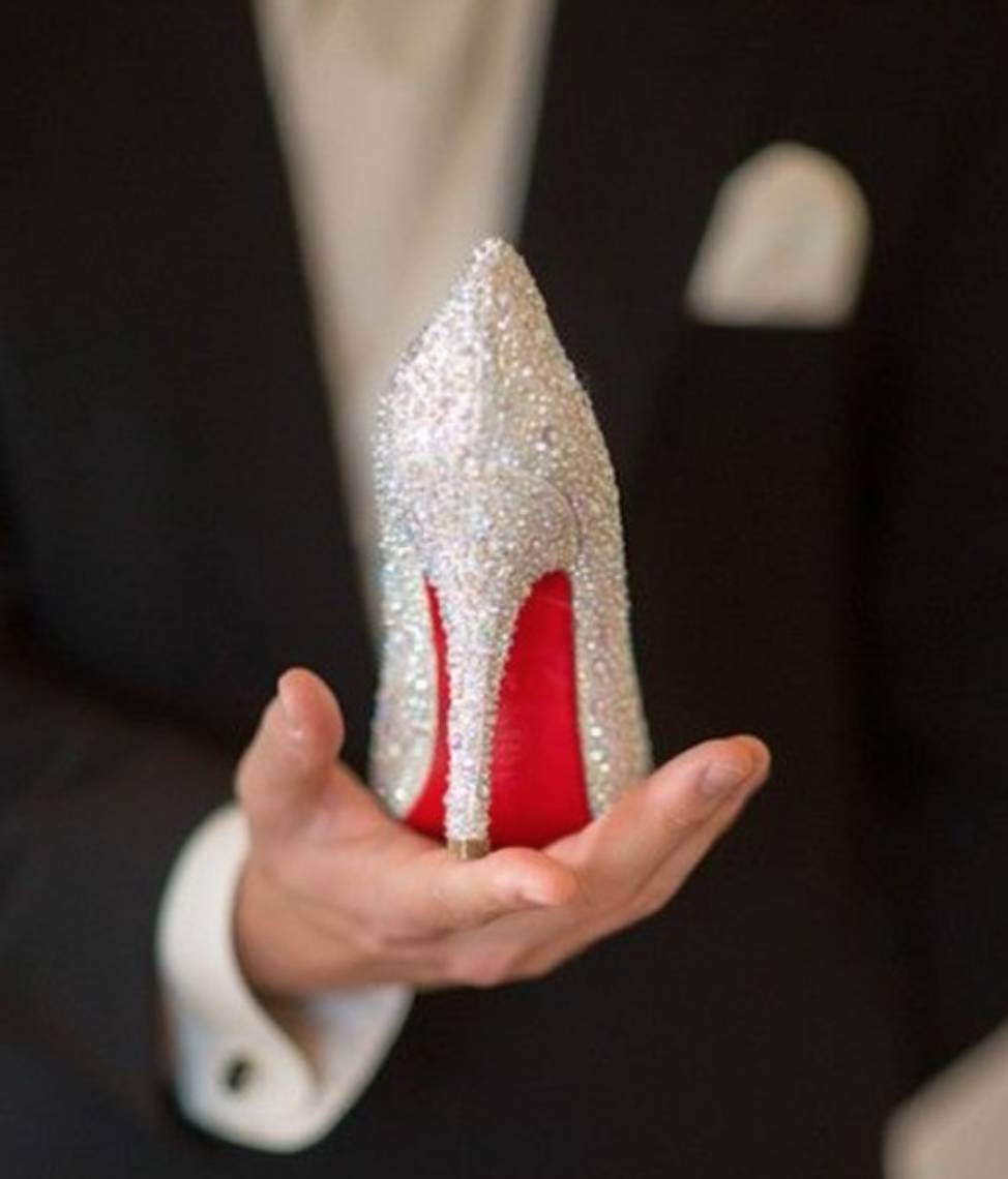 娱乐圈的虐狗行为,娱乐圈虐狗事件