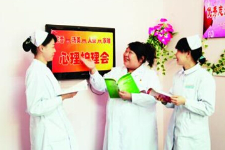 邹笑春事迹,邹笑春