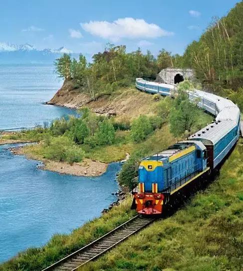 比东南亚划算还免签,只要1W,就能到俄国最美的贝加尔湖!