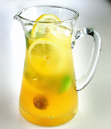 奶茶店的金桔柠檬做法,奶茶店的金桔柠檬怎么调