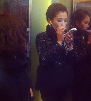 被镜头抓拍明星众生相,镜头抓拍明星微表情有多尴尬