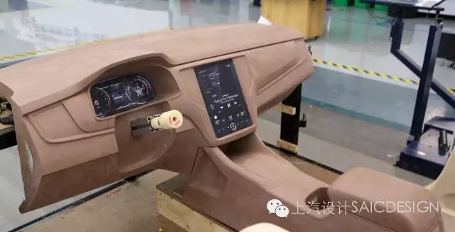 荣威2016rx5互联网自动版,荣威全新rx5模型