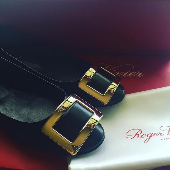 rogervivier方扣单鞋,rogervivier方扣鞋各款式