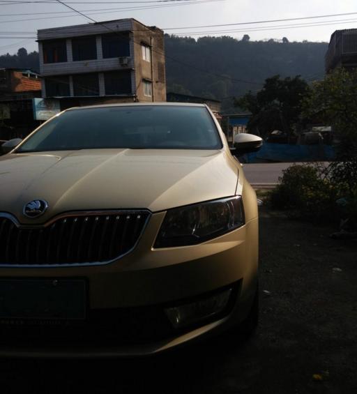 紧凑型车空间,斯柯达明锐后备箱空间尺寸