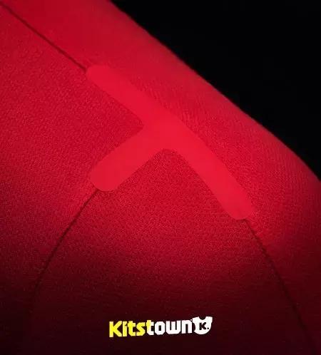 曼联中国2016,曼联中国春节球衣