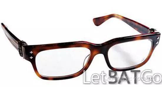 怎么挑选自己适合的眼镜,怎么样挑选适合自己的眼镜