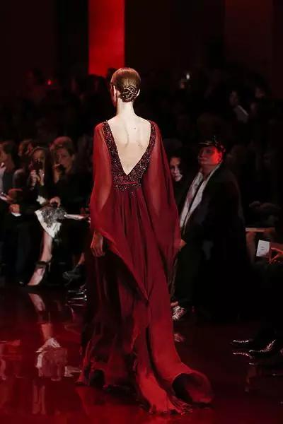 德国也有西施仙女，气质不输刘亦菲迪丽热巴！