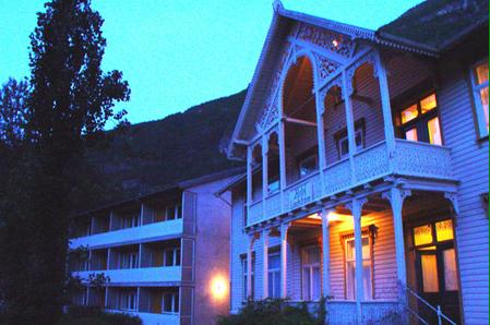 鎸▉鏃呰閰掑簵浠锋牸,鎸▉閰掑簵浣忓浠锋牸