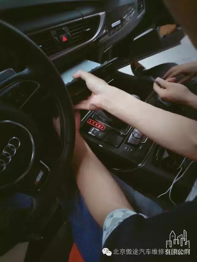 智能掌控+启迪未来-奥迪s6安装楼兰宝盒+小米盒子