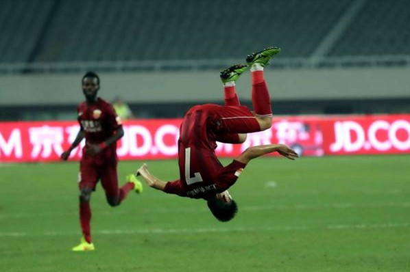 武球王梅开二度的表现,武球王单刀破门视频