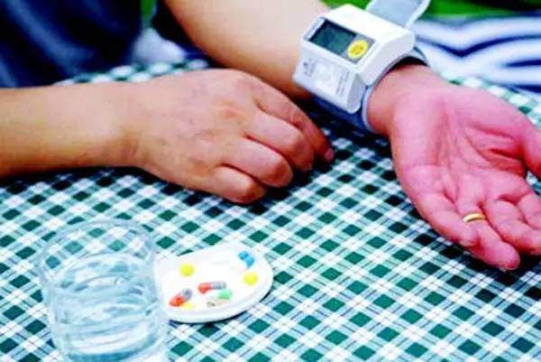 血粘和血稠有什么区别,血粘好治吗