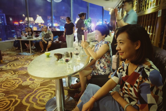 贵阳富隆酒窖国贸店,富隆酒窖贵阳