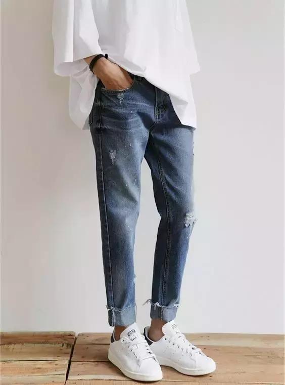 球鞋/最爱脚下那抹红，今夏潮人都得踩个它