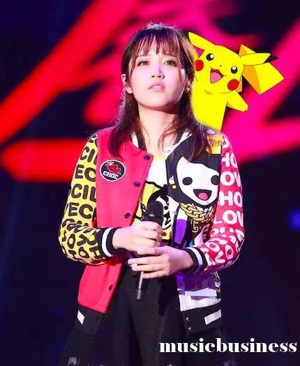 打破次元壁前往二次元你会干什么,当二次元闯入了三次元