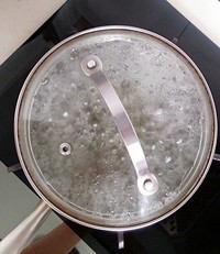 夏天快速煮绿豆汤祛暑的正确方法,三伏天解暑之旅绿豆汤