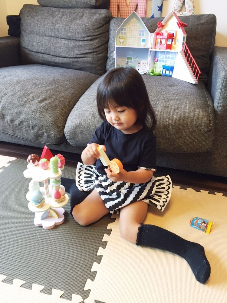 又到了一年一度童装清仓季,童装清仓海外