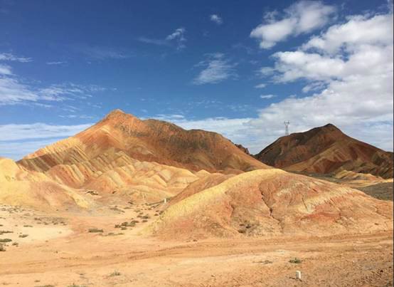 超多美图慎入！开神车，走丝路，这些不可思议的美景就在中国！