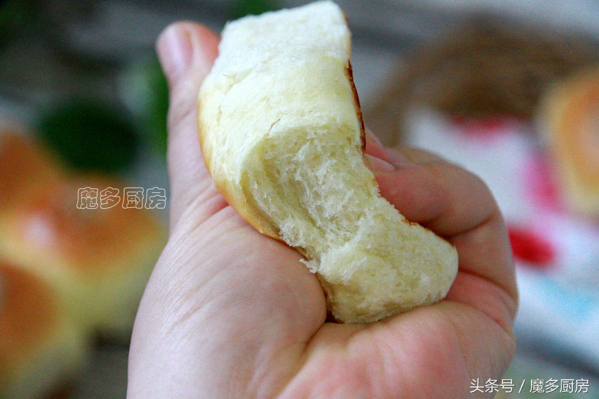 自己做的面包很健康,自己做的面包酥香柔软