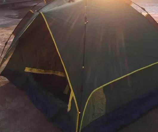 野外空手套“野鸡脖子”巨毒蛇已伏法