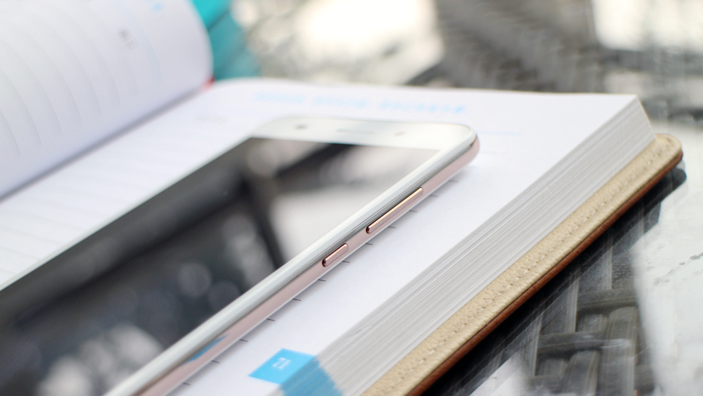 荣耀畅玩5a测评,千元机实力排行榜