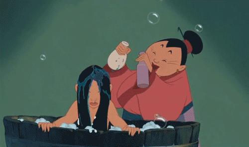 惊！原来这样洗头会令头发越来越少！附：老中医生发秘方！