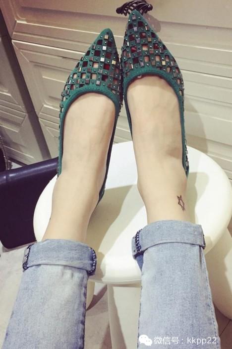 女王怎么穿衣打扮,女王的时尚打扮