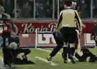 足球演员的自我修养经典镜头,足球场上演技有多重要