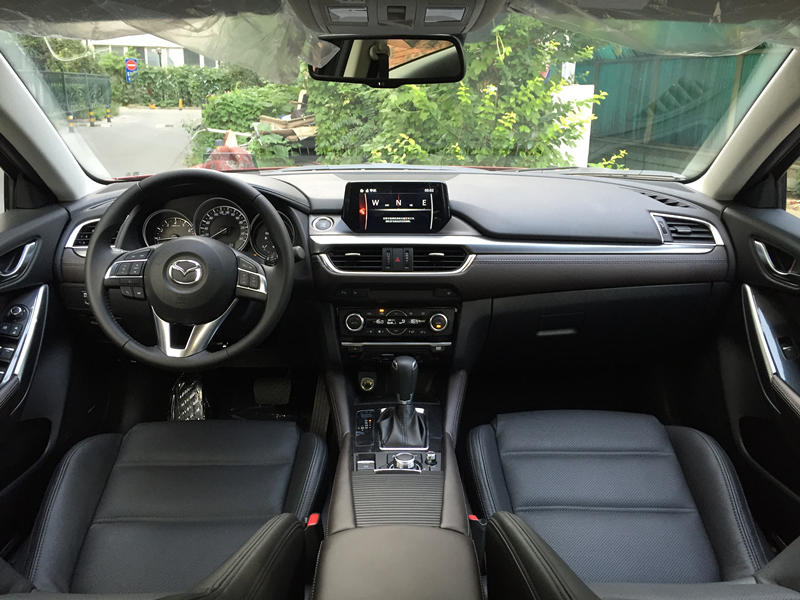 2021阿特兹尊崇版内饰氛围灯,这才是高颜值车型