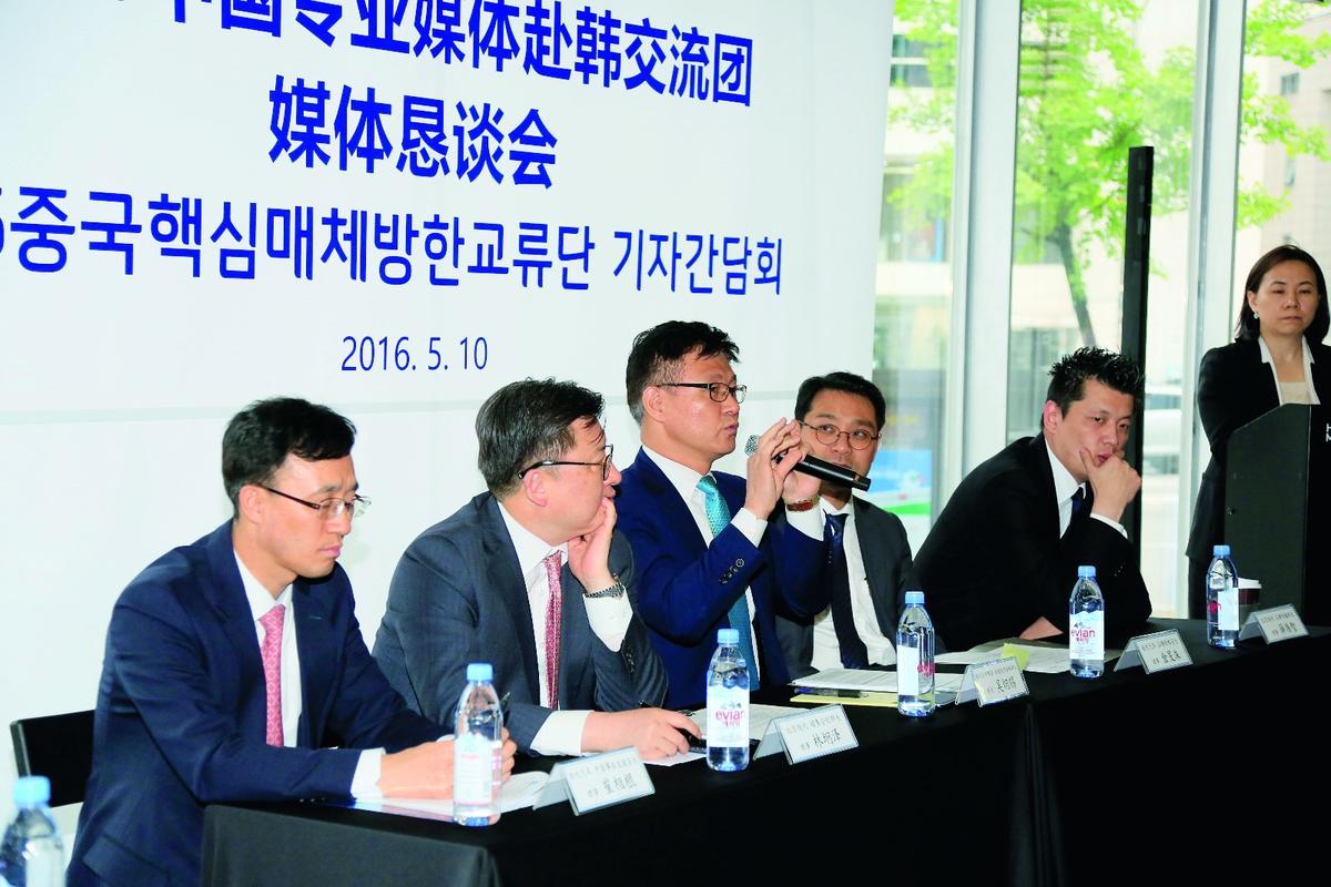 索纳塔九代2.0混动领先版,北京现代第九代索纳塔试驾