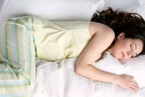 孕妇产后突然大出血,孕妇产后大出血明白生命重要