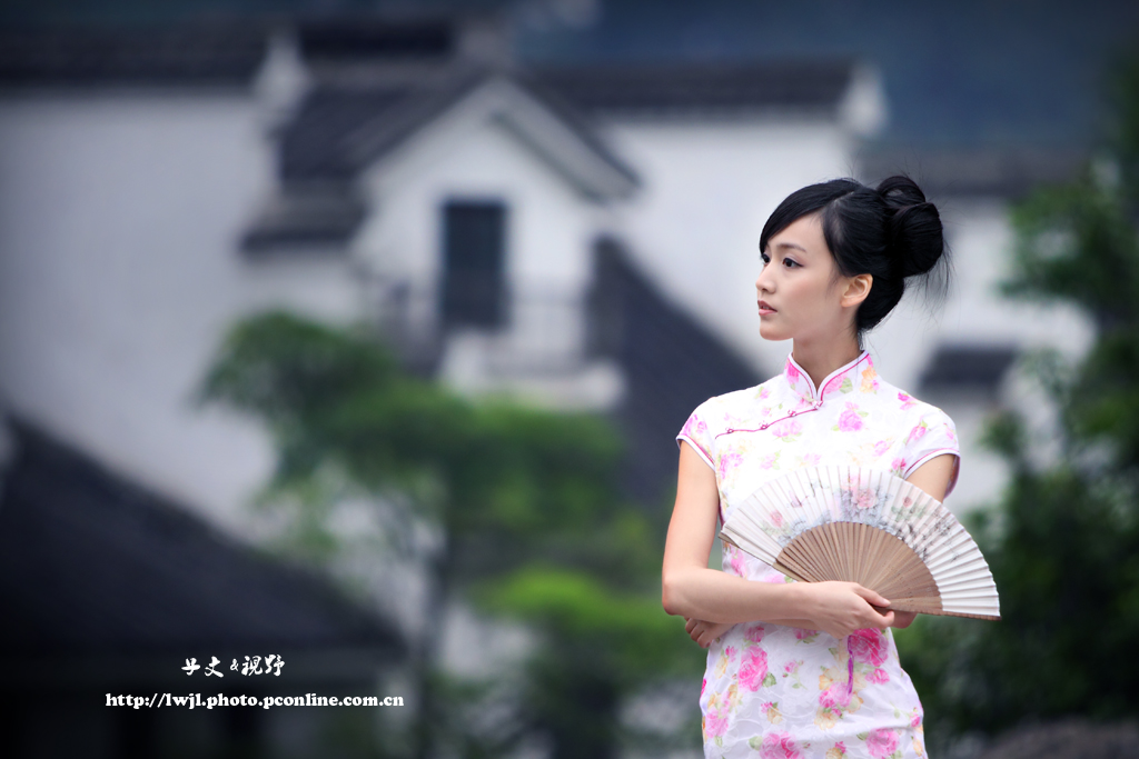 忆江南旗袍,国风改良旗袍忆江南