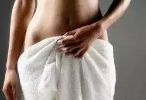 女性腰痛要警惕三种原因怎么治,腰痛的常见原因及治疗方法