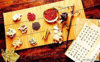 肿瘤靶向药导致的手足皲裂和皮疹怎么办?