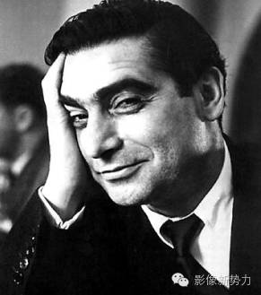 硝烟炮火中的记录者，罗伯特卡帕