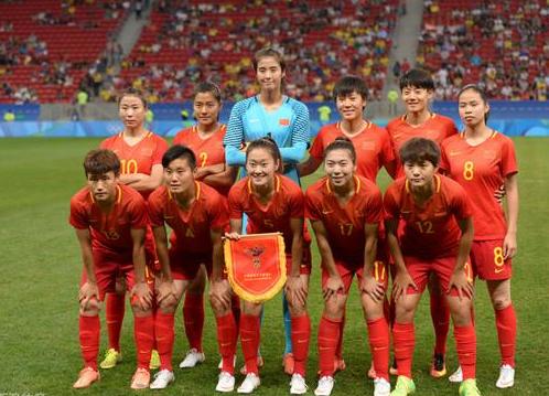 太感动！门柱阻挡了中国女足的脚步，却阻挡不了她们的风采