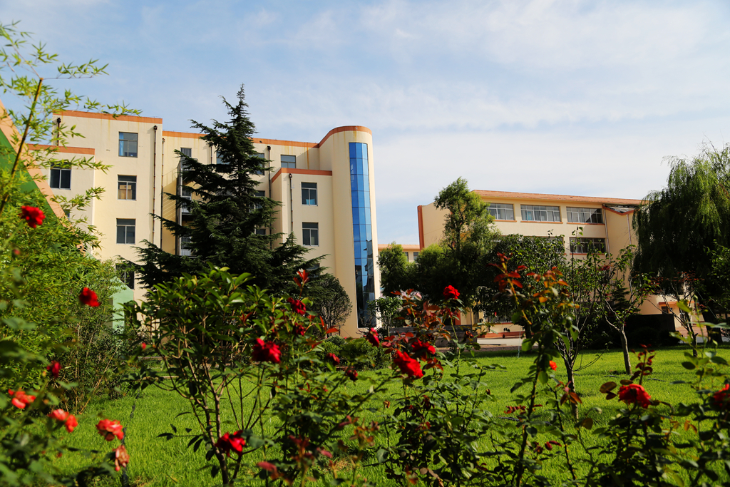 山东省威海市文登区七里中学介绍,威海市文登区七里中学转第二中学