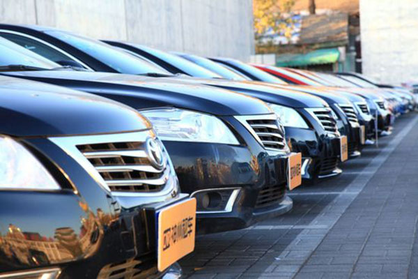 开着i3去约你的女神吧情人节租车攻略