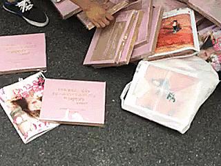 日本的杂志总是喜欢带附赠品,日本杂志赠品