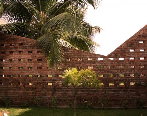 住豪宅不开心,住豪宅又不开心