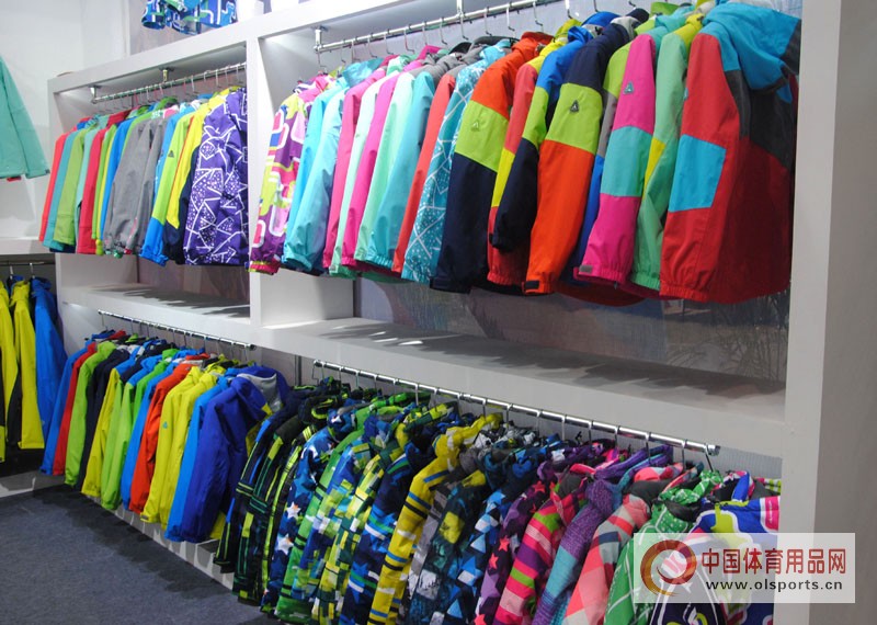 户外冰雪运动品牌,婴幼儿户外运动品牌