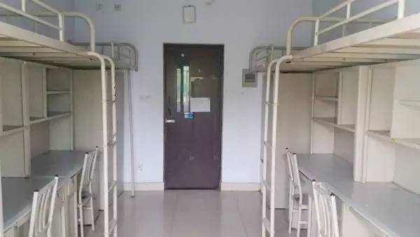 宿舍六人间是种什么体验,8人间宿舍什么体验