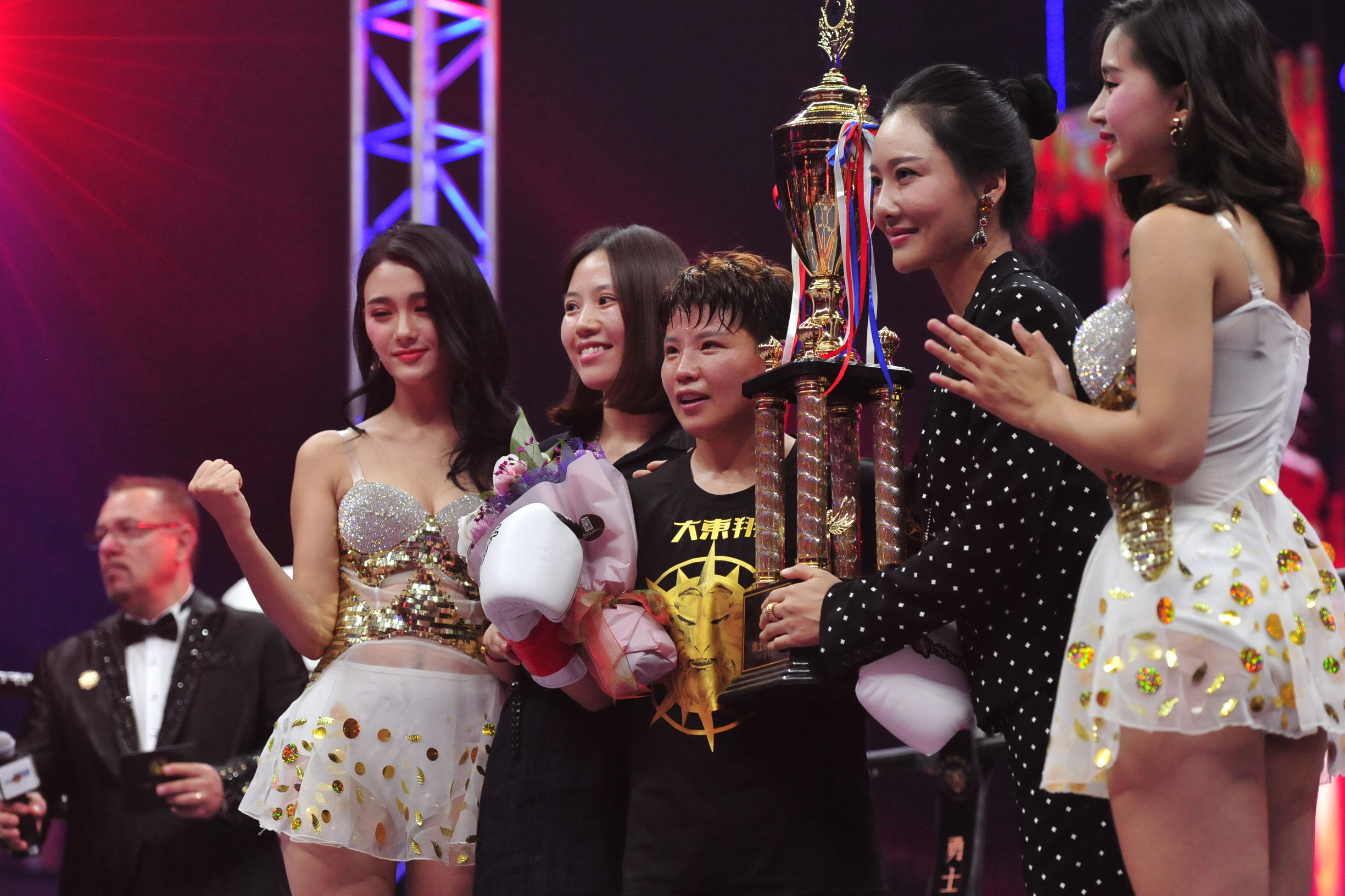 贝利为中国做过贡献吗,贝利中国女排