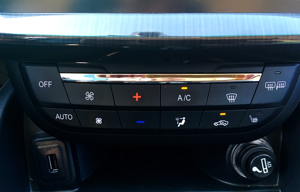 试驾宝马x7新款,新款斯威x7正式上市